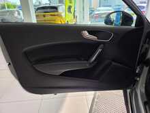 Audi A1 1.0 TFSI S line Hatchback 3dr Petrol Manual Euro 6 (s/s) (Nav) (95 ps) 