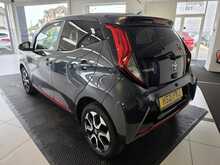 Toyota AYGO 1.0 VVT-i x-trend Hatchback 5dr Petrol Manual Euro 6 (s/s) (71 ps) 
