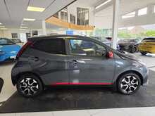 Toyota AYGO 1.0 VVT-i x-trend Hatchback 5dr Petrol Manual Euro 6 (s/s) (71 ps) 