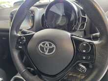 Toyota AYGO 1.0 VVT-i x-trend Hatchback 5dr Petrol Manual Euro 6 (s/s) (71 ps) 