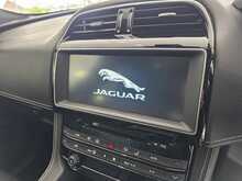 Jaguar F-PACE 3.0 V6 S SUV 5dr Petrol Auto AWD Euro 6 (s/s) (380 ps) 