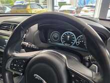 Jaguar F-PACE 3.0 V6 S SUV 5dr Petrol Auto AWD Euro 6 (s/s) (380 ps) 