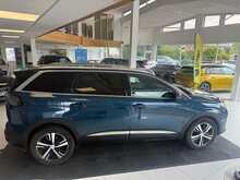 Peugeot 5008 1.2 PureTech GT SUV 5dr Petrol EAT Euro 6 (s/s) (130 ps) 