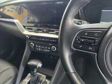 Kia Niro 1.6 GDi 4 SUV 5dr Petrol Hybrid DCT Euro 6 (s/s) (139 bhp) 