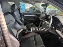 Audi Q5 2.0 TDI 40 Sport SUV 5dr Diesel S Tronic quattro Euro 6 (s/s) (190 ps) 