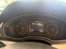 Audi Q5 2.0 TDI 40 Sport SUV 5dr Diesel S Tronic quattro Euro 6 (s/s) (190 ps) 