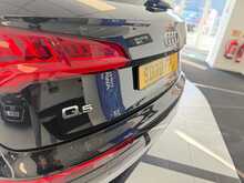 Audi Q5 2.0 TDI 40 Sport SUV 5dr Diesel S Tronic quattro Euro 6 (s/s) (190 ps) 