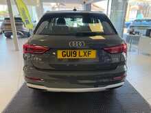 Audi Q3 2.0 TFSI 40 Sport SUV 5dr Petrol S Tronic quattro Euro 6 (s/s) (190 ps) 