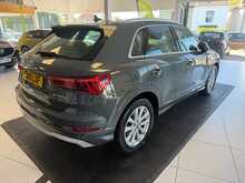 Audi Q3 2.0 TFSI 40 Sport SUV 5dr Petrol S Tronic quattro Euro 6 (s/s) (190 ps) 