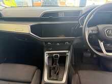 Audi Q3 2.0 TFSI 40 Sport SUV 5dr Petrol S Tronic quattro Euro 6 (s/s) (190 ps) 