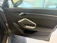 Audi Q3 2.0 TFSI 40 Sport SUV 5dr Petrol S Tronic quattro Euro 6 (s/s) (190 ps) 