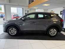 Hyundai TUCSON 1.7 CRDi Blue Drive SE Nav SUV 5dr Diesel DCT Euro 6 (s/s) (141 ps) 