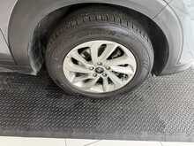 Hyundai TUCSON 1.7 CRDi Blue Drive SE Nav SUV 5dr Diesel DCT Euro 6 (s/s) (141 ps) 