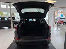 Hyundai TUCSON 1.7 CRDi Blue Drive SE Nav SUV 5dr Diesel DCT Euro 6 (s/s) (141 ps) 