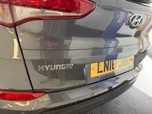 Hyundai TUCSON 1.7 CRDi Blue Drive SE Nav SUV 5dr Diesel DCT Euro 6 (s/s) (141 ps) 