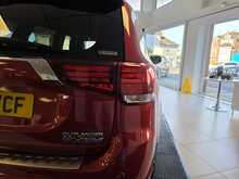 Mitsubishi Outlander 2.4h TwinMotor 13.8kWh 4hs SUV 5dr Petrol Plug-in Hybrid CVT 4WD Euro 6 (s/s) (209 ps) 