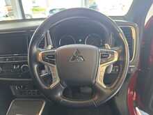 Mitsubishi Outlander 2.4h TwinMotor 13.8kWh 4hs SUV 5dr Petrol Plug-in Hybrid CVT 4WD Euro 6 (s/s) (209 ps) 