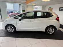 Honda Jazz i-VTEC SE Navi Hatchback 1.3 Manual Petrol 