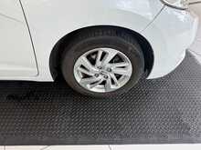 Honda Jazz i-VTEC SE Navi Hatchback 1.3 Manual Petrol 