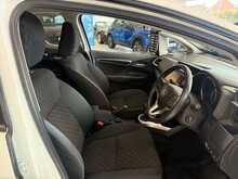 Honda Jazz i-VTEC SE Navi Hatchback 1.3 Manual Petrol 