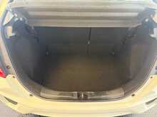 Honda Jazz i-VTEC SE Navi Hatchback 1.3 Manual Petrol 