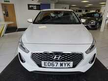 Hyundai i30 1.0 T-GDi Blue Drive SE Nav Hatchback 5dr Petrol Manual Euro 6 (s/s) (120 ps) 