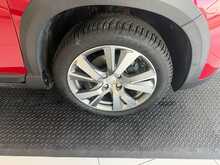 Peugeot 2008 1.2 PureTech Allure Premium SUV 5dr Petrol Manual Euro 6 (s/s) (110 ps) 