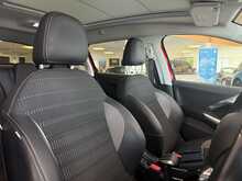 Peugeot 2008 1.2 PureTech Allure Premium SUV 5dr Petrol Manual Euro 6 (s/s) (110 ps) 