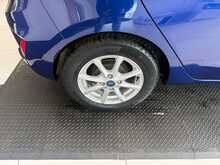 Ford Fiesta 1.1 Ti-VCT Zetec Hatchback 5dr Petrol Manual Euro 6 (s/s) (85 ps) 
