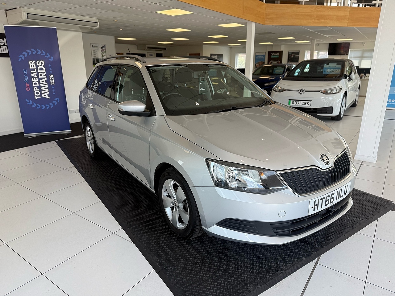 Skoda 1.2 TSI SE Estate 5dr Petrol Manual Euro 6 (s/s) (90 ps)