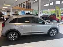 Kia Niro 1.6 GDi 2 SUV 5dr Petrol Hybrid DCT Euro 6 (s/s) (139 bhp) 