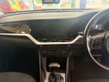 Kia Niro 1.6 GDi 2 SUV 5dr Petrol Hybrid DCT Euro 6 (s/s) (139 bhp) 