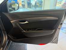 Hyundai i40 1.7 CRDi Blue Drive SE Nav Tourer 5dr Diesel DCT Euro 6 (s/s) (141 ps) 