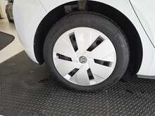 Volkswagen ID.3 Pro Performance 58kWh Life Hatchback 5dr Electric Auto (204 ps) 