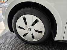 Volkswagen ID.3 Pro Performance 58kWh Life Hatchback 5dr Electric Auto (204 ps) 