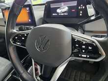Volkswagen ID.3 Pro Performance 58kWh Life Hatchback 5dr Electric Auto (204 ps) 
