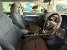 Skoda Karoq 1.6 TDI SE SUV 5dr Diesel Manual Euro 6 (s/s) (115 ps) 