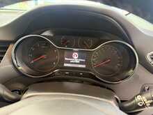 Vauxhall Crossland 1.5 Turbo D Ultimate SUV 5dr Diesel Auto Euro 6 (s/s) (120 ps) 