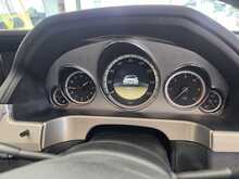 Mercedes-Benz E Class 3.0 E350 CDI V6 BlueEfficiency Avantgarde Edition 125 Saloon 4dr Diesel G-Tronic+ Euro 5 (265 ps) 