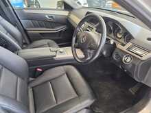 Mercedes-Benz E Class 3.0 E350 CDI V6 BlueEfficiency Avantgarde Edition 125 Saloon 4dr Diesel G-Tronic+ Euro 5 (265 ps) 