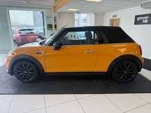 MINI Convertible 1.5 Cooper Convertible 2dr Petrol Manual Euro 6 (s/s) (136 ps) 
