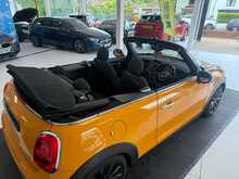 MINI Convertible 1.5 Cooper Convertible 2dr Petrol Manual Euro 6 (s/s) (136 ps) 