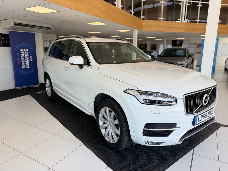 2.0 D5 Momentum SUV 5dr Diesel Geartronic 4WD Euro 6 (s/s) (225 ps)