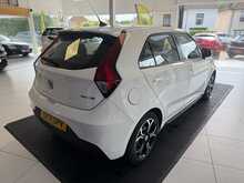 MG MG3 1.5 VTi-TECH Excite Hatchback 5dr Petrol Manual Euro 6 (s/s) (106 ps) 
