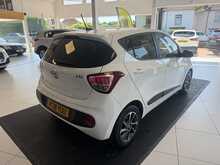 Hyundai i10 GO! SE Hatchback 1.0 Manual Petrol 