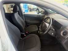 Hyundai i10 GO! SE Hatchback 1.0 Manual Petrol 