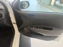 Hyundai i10 GO! SE Hatchback 1.0 Manual Petrol 