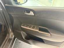 Kia Sportage 1.6 CRDi MHEV 2 SUV 5dr Diesel Hybrid Manual Euro 6 (s/s) (134 bhp) 