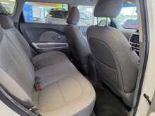 Kia Soul 30kWh EV SUV 5dr Electric Auto (109 bhp) 