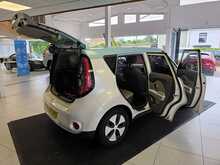 Kia Soul 30kWh EV SUV 5dr Electric Auto (109 bhp) 
